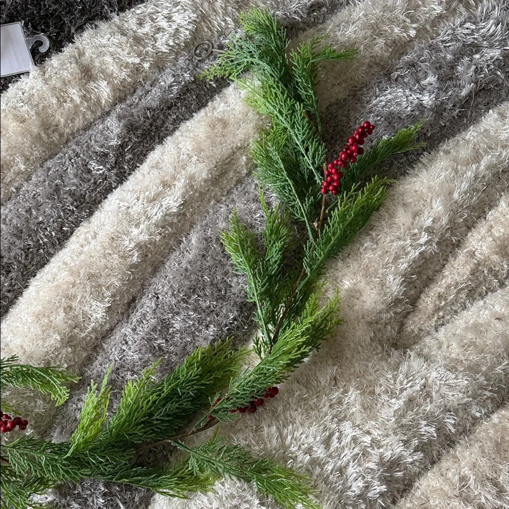 Festive Pine and Red Berry Garland